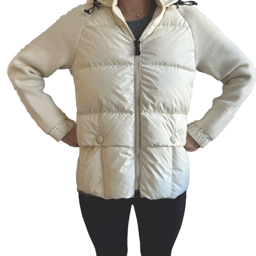 Moncler Grenoble Women's Oversized Cream Beige Down Sweater Coat Jacket